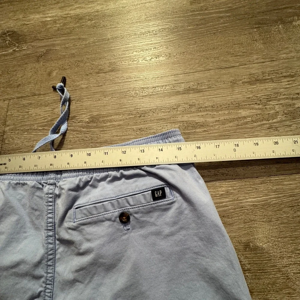 GAP shorts mens